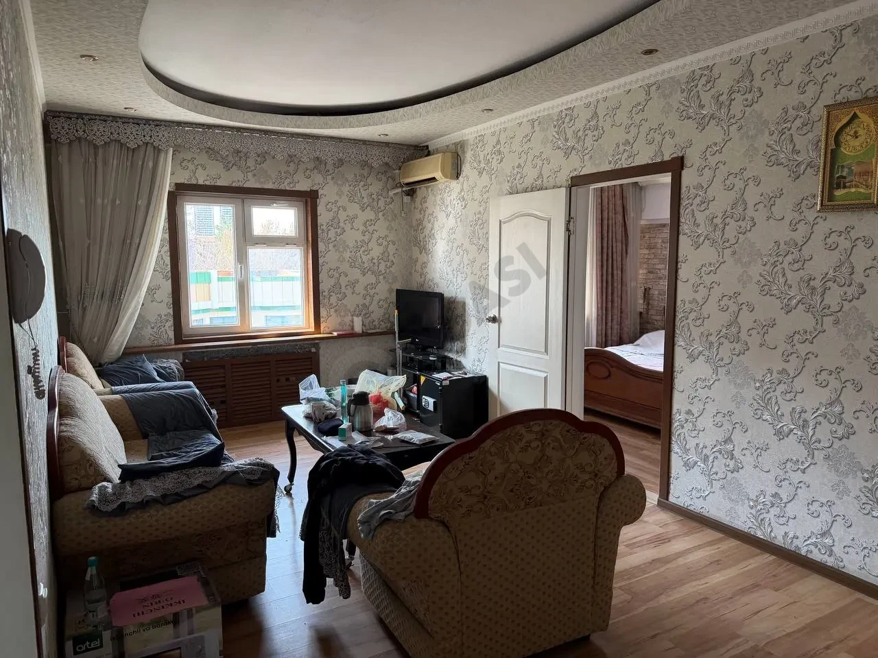 Продажа Квартира возле метро Ойбека. - Cover Photo