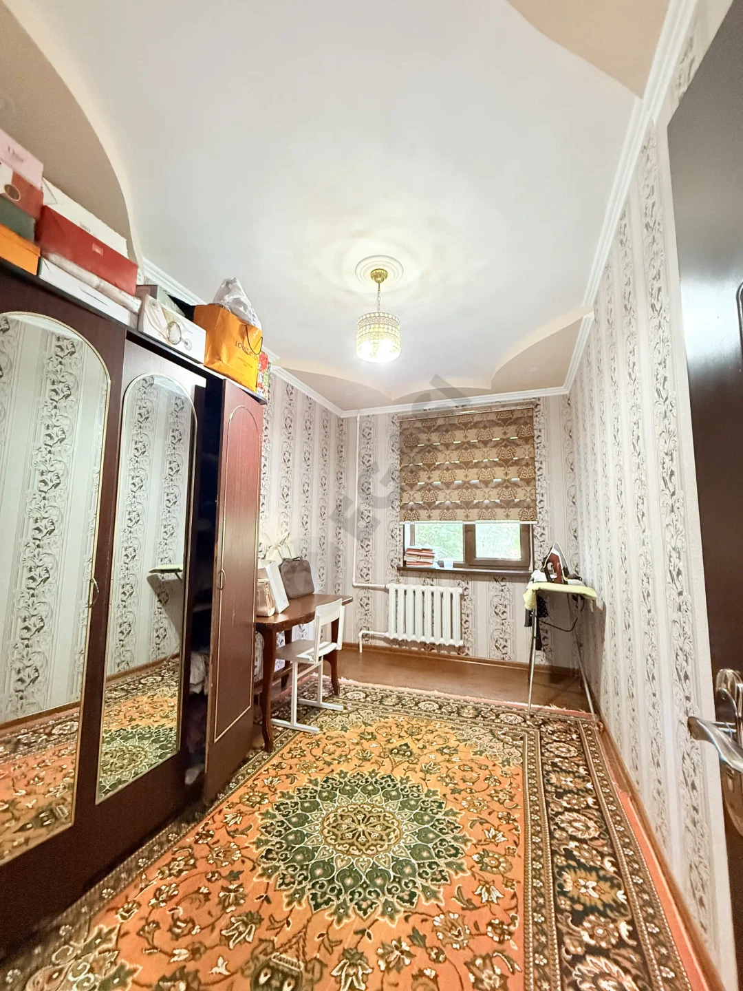 Массив панельныйда 3 хонали Уй сотилади - Cover Photo