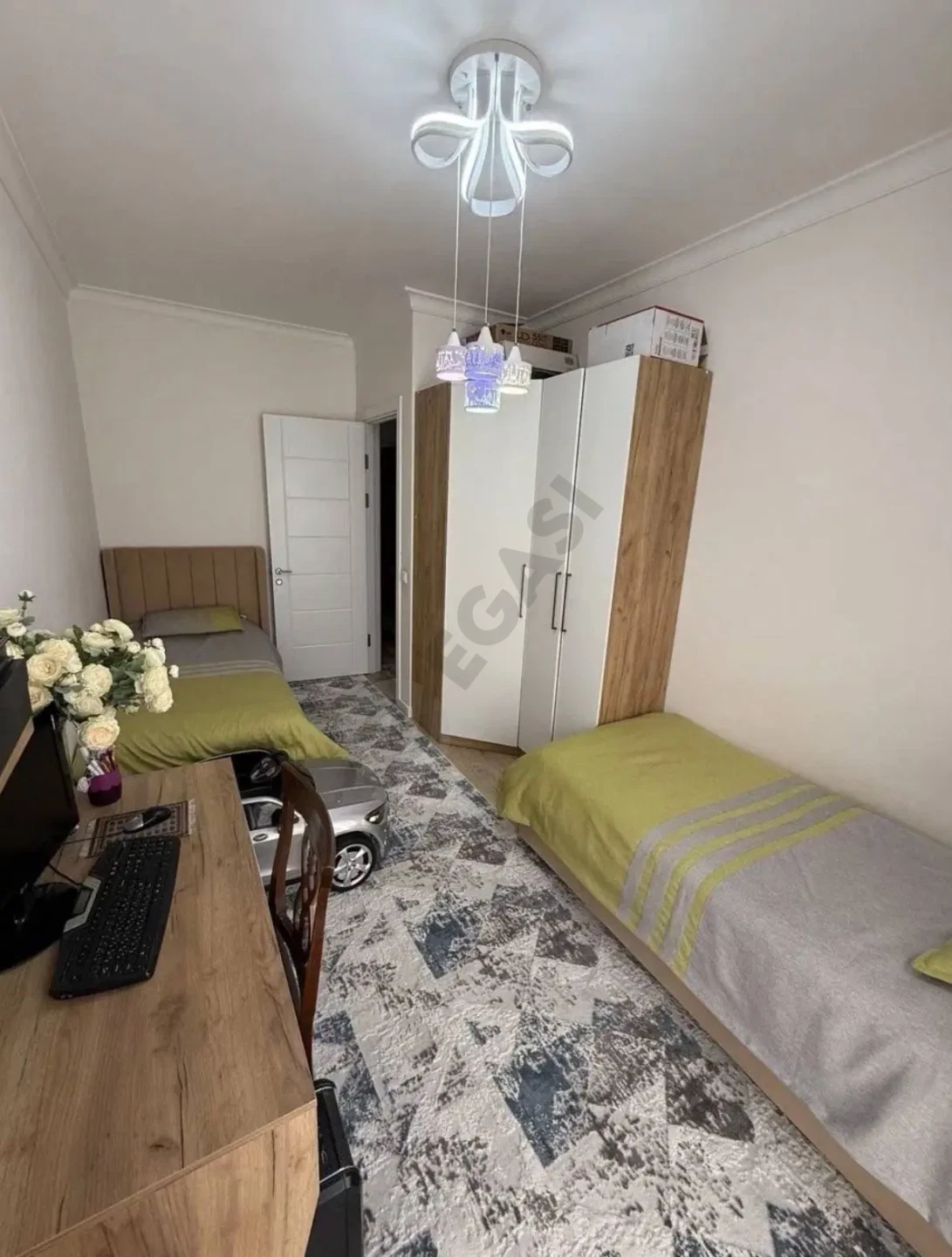 Image 3