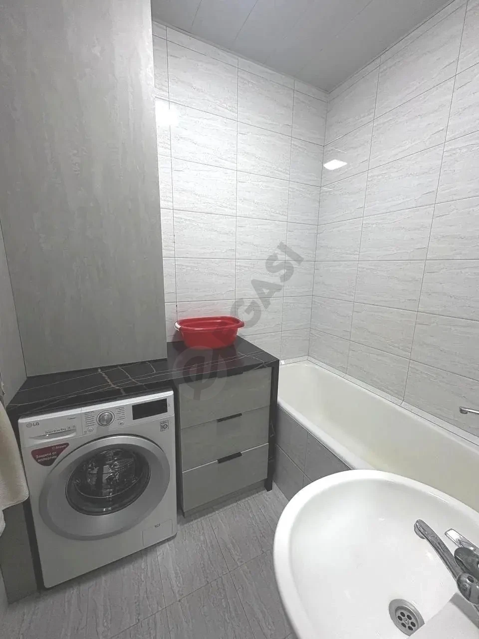 Image 9