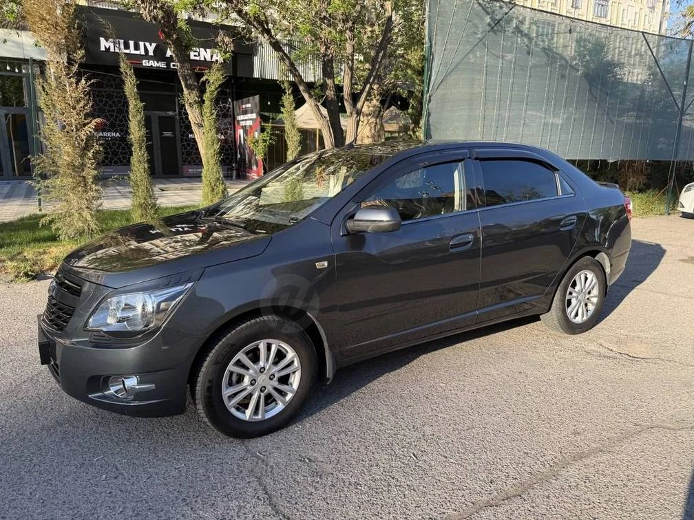 Chevrolet Cobalt, 2020 - Cover Photo