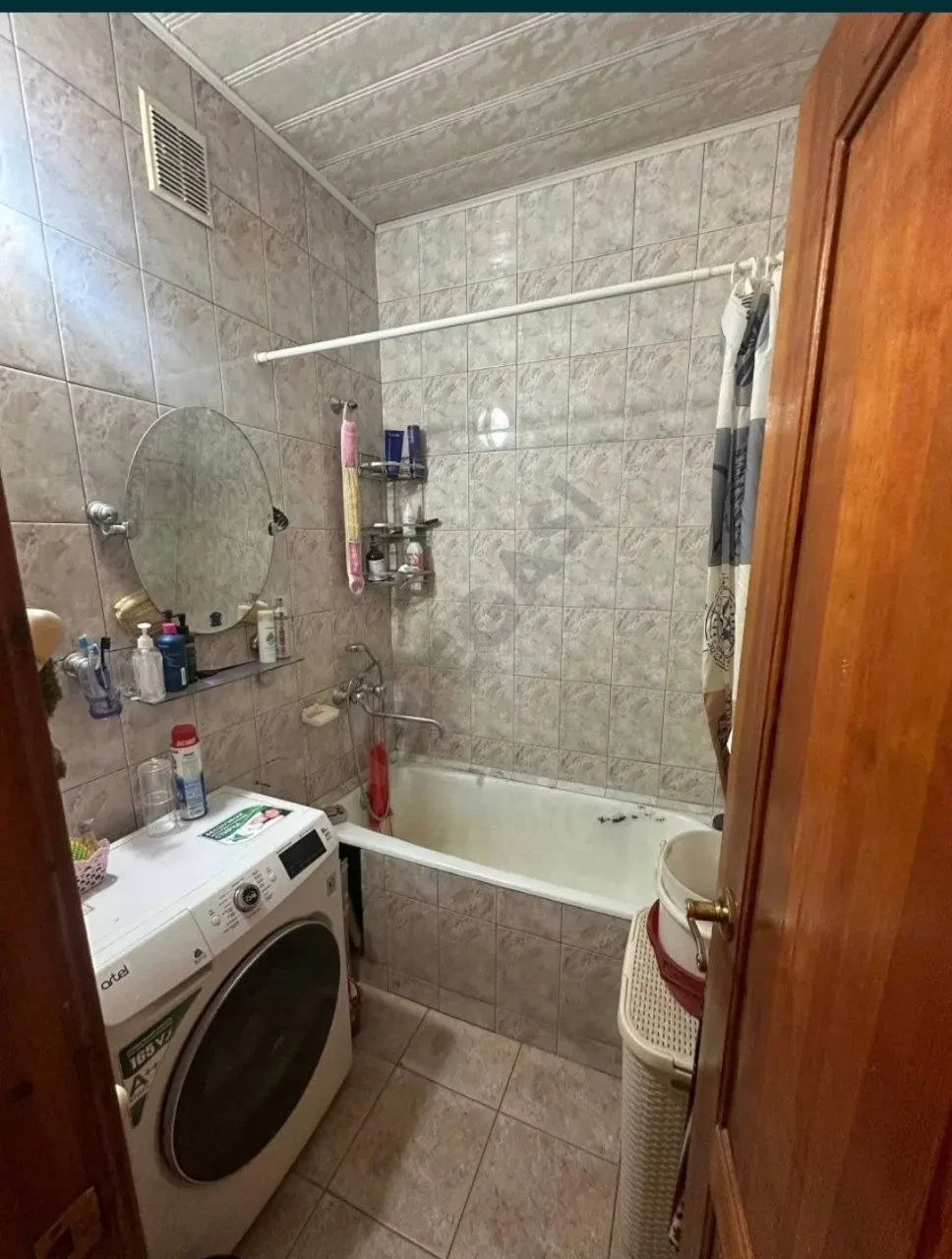 Image 7