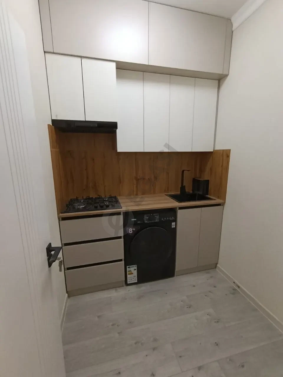 Image 7