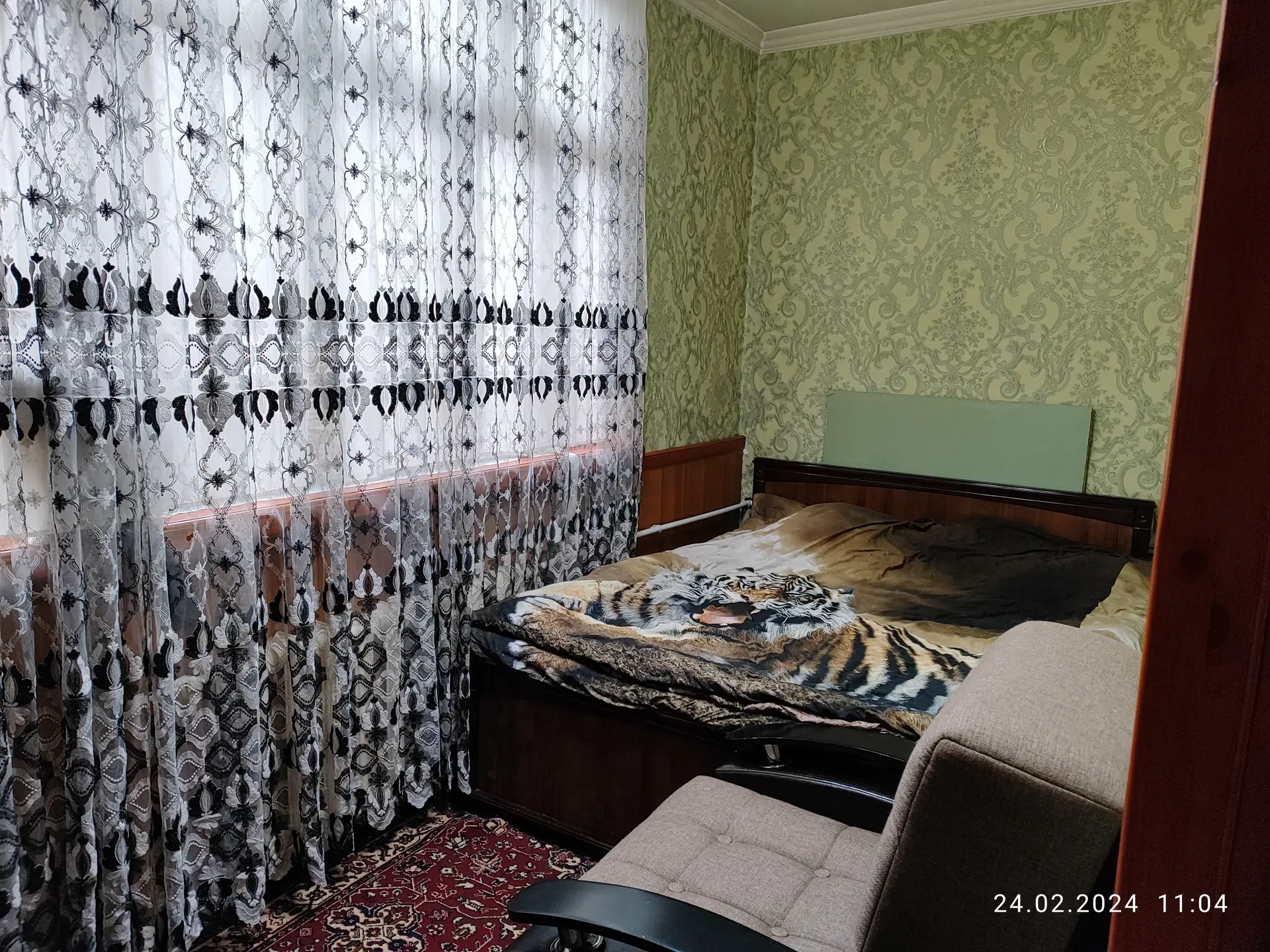 Image 7