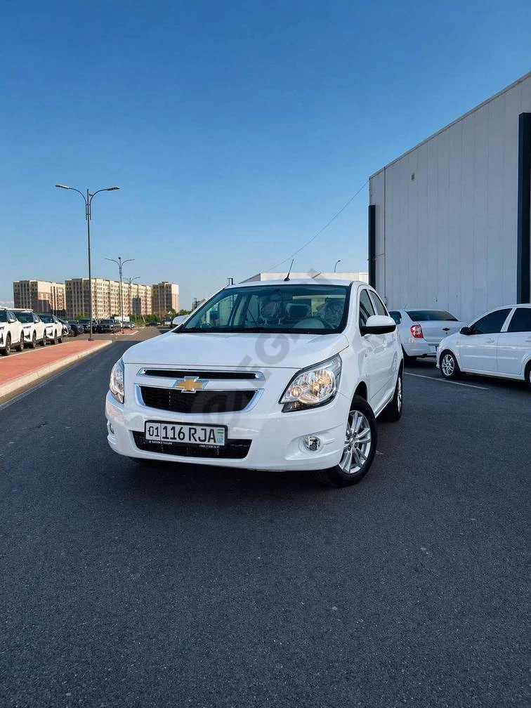 Chevrolet Cobalt, 2025 - Cover Photo