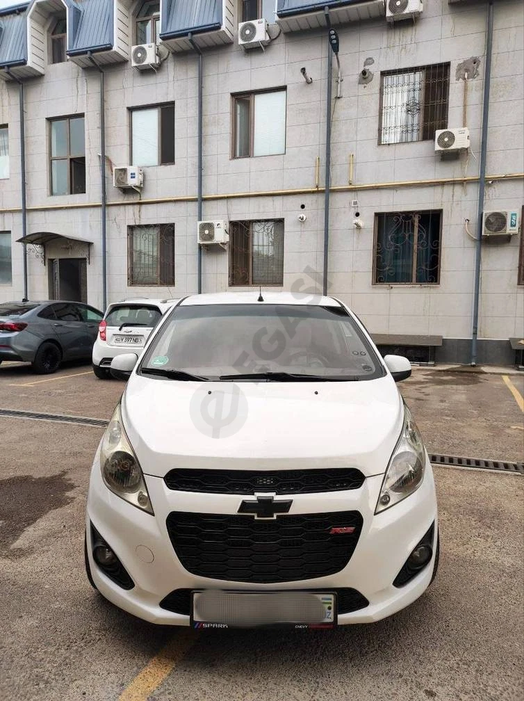 Chevrolet Spark, 2017 - Cover Photo