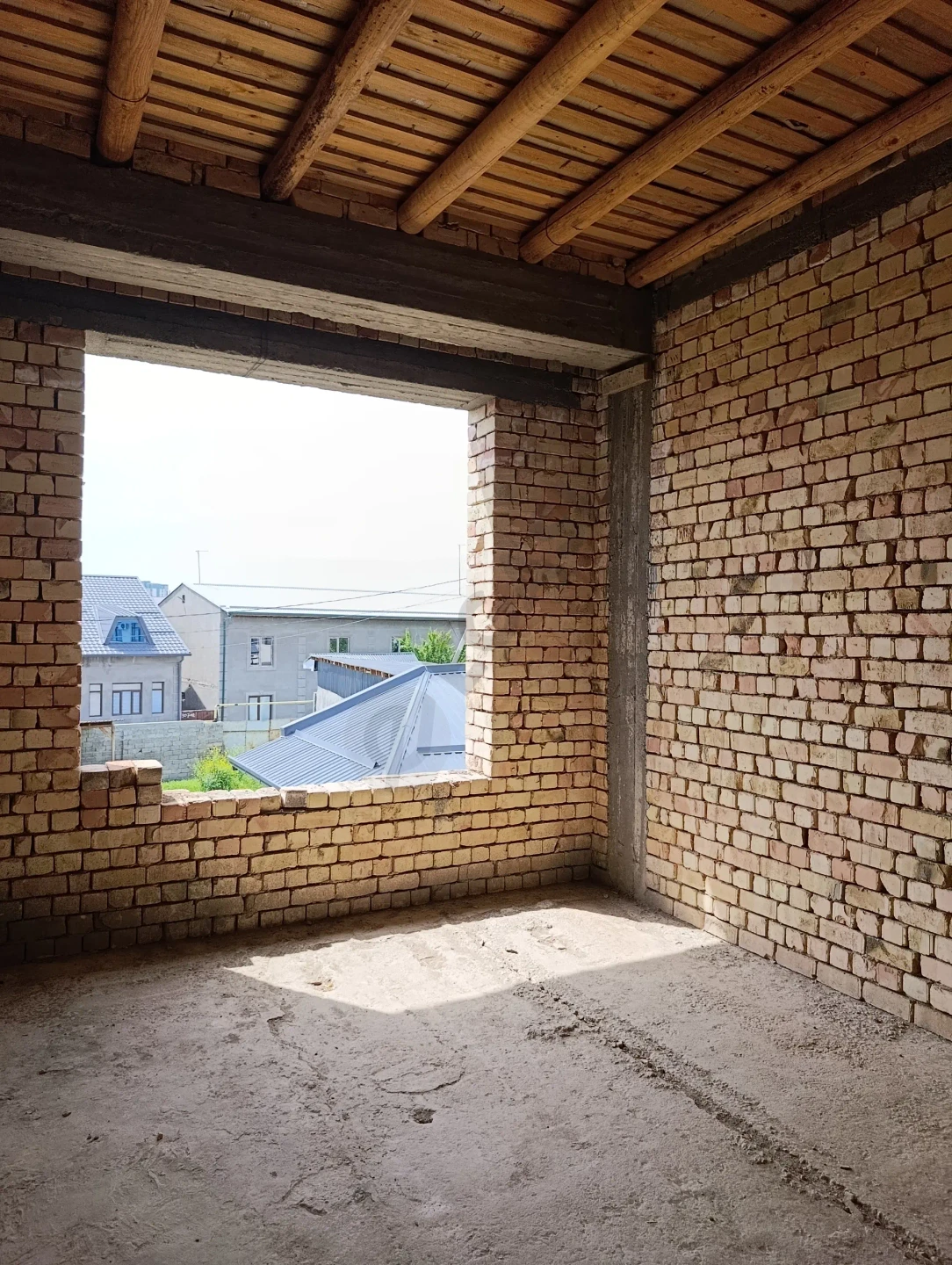 Image 10