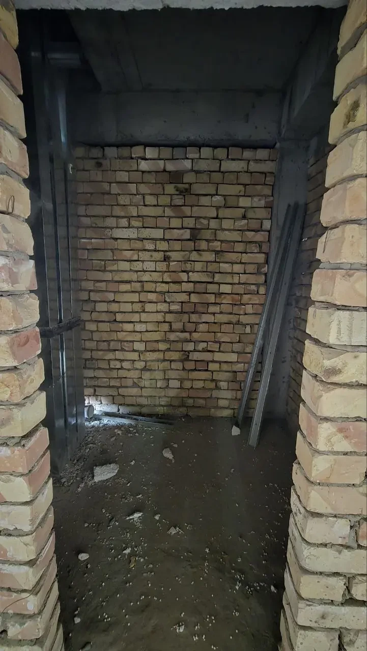 Image 8