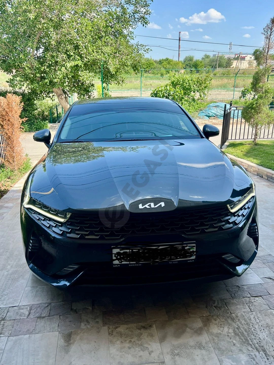 Продается KIA K5 - Cover Photo