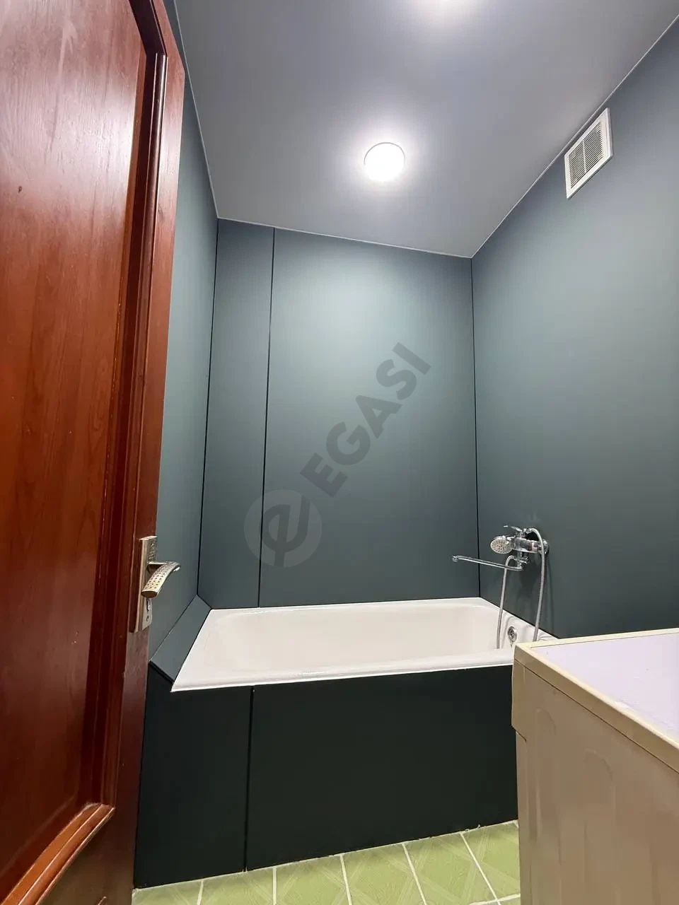 Image 9