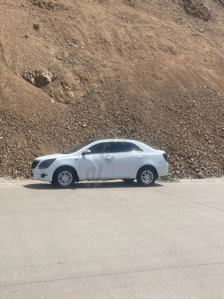 Chevrolet Cobalt, 2021 - Cover Photo