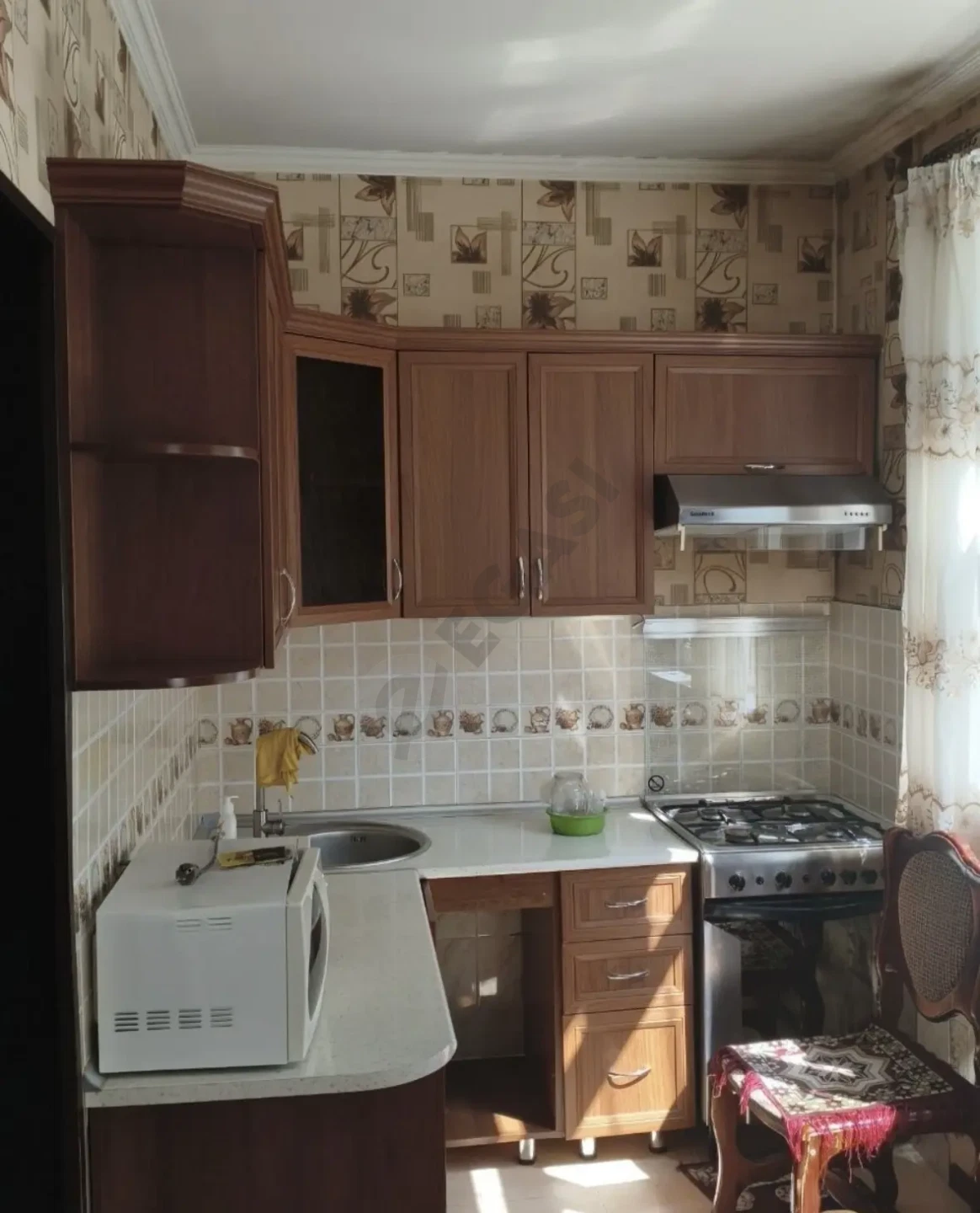 Image 3