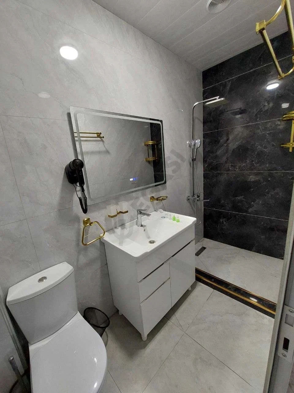 Image 10