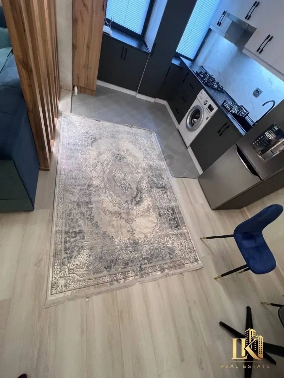 Image 5