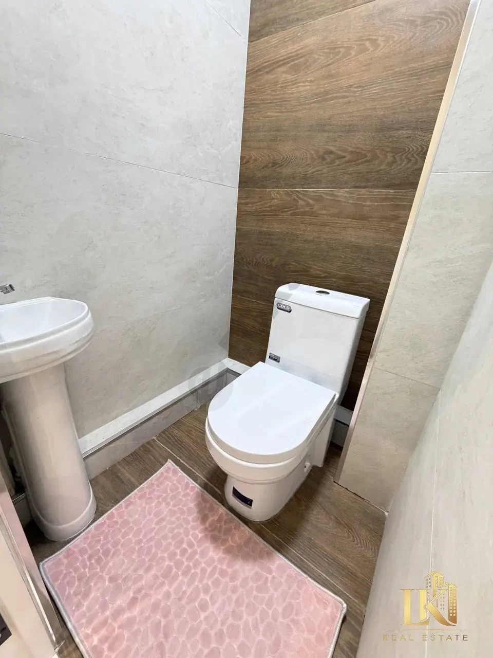 Image 10