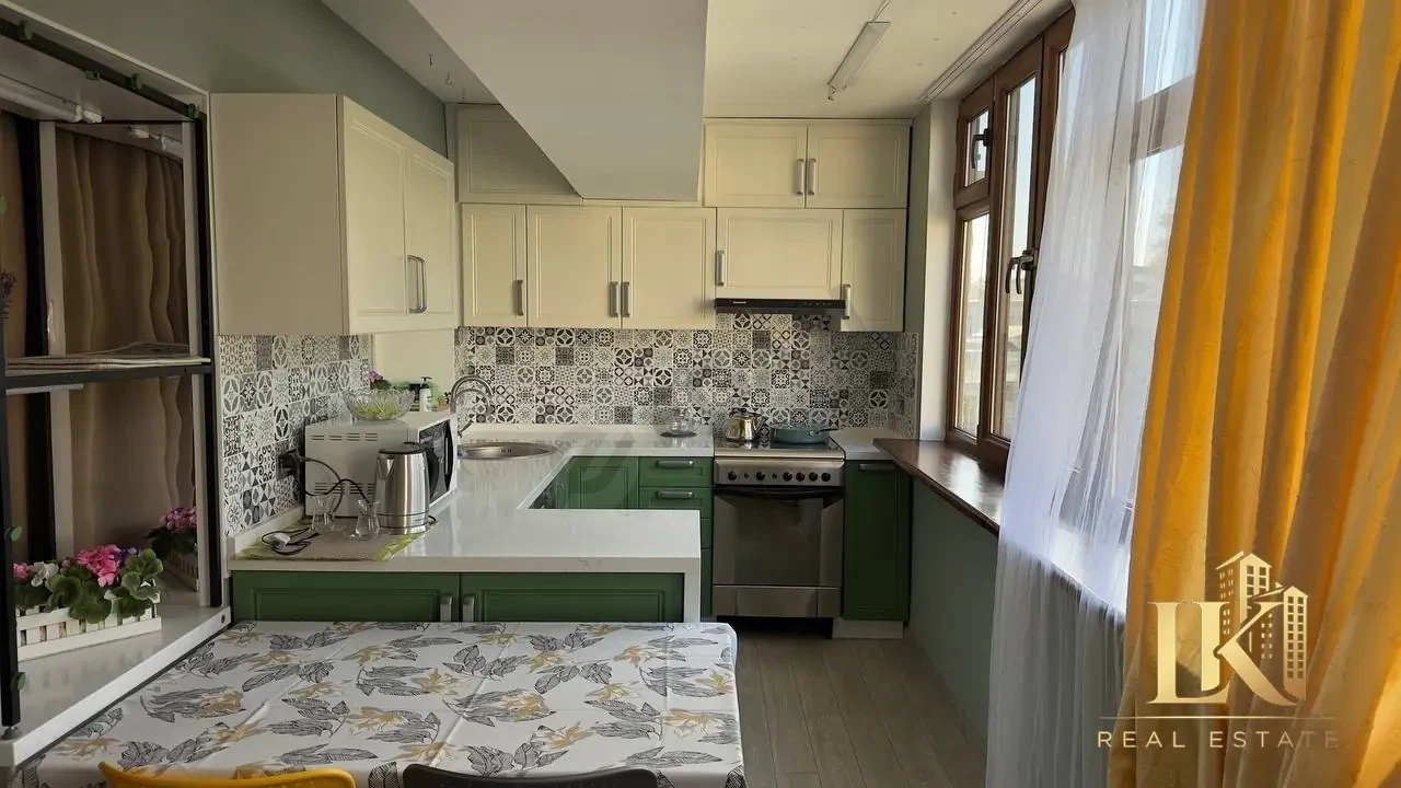 Image 6