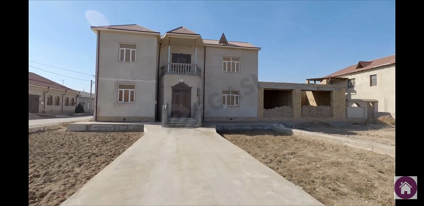 Броллер синик купирда 2 этажли уй сотилади срочна - Cover Photo