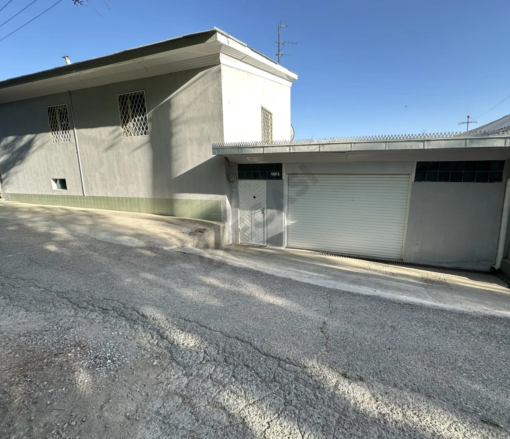 Image 7