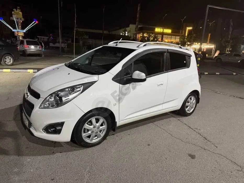 Chevrolet Spark, 2017 - Cover Photo