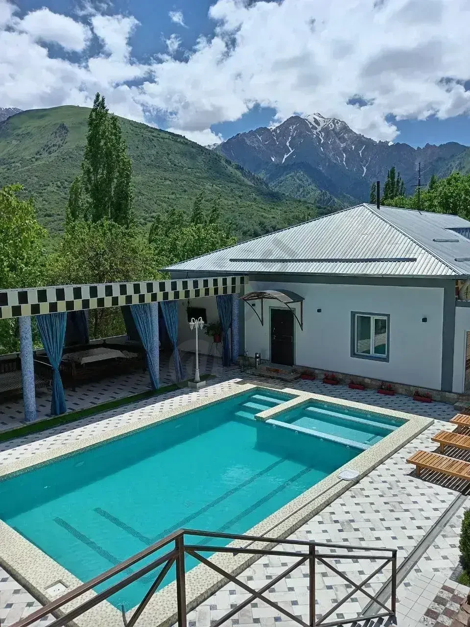 Oylaviy dacha - Cover Photo