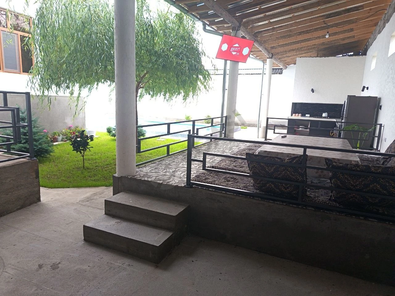 Image 4