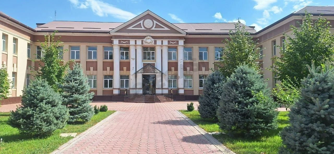 Очень Срочно Продаётся Здание Памятник - Cover Photo