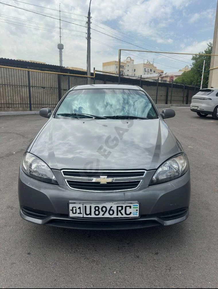 Chevrolet Lacetti, 2015 - Cover Photo