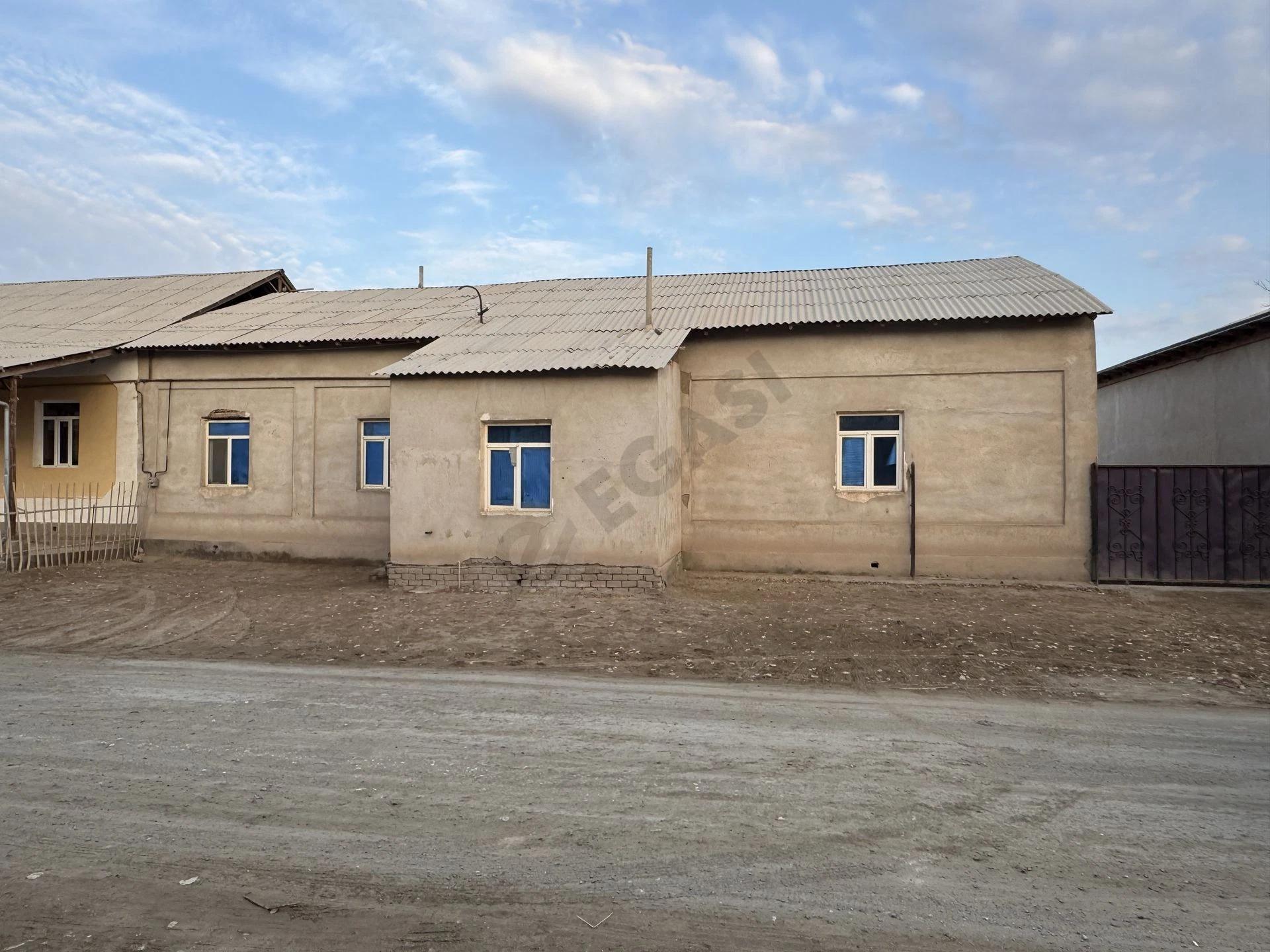 Турар жой 1.300 кв - Cover Photo