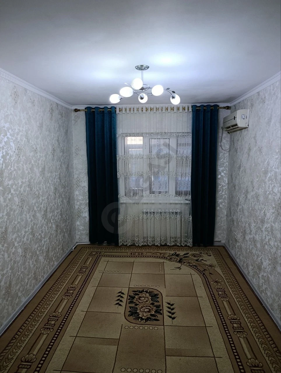 2хоналик 4каватда шарк1 бозорча - Cover Photo