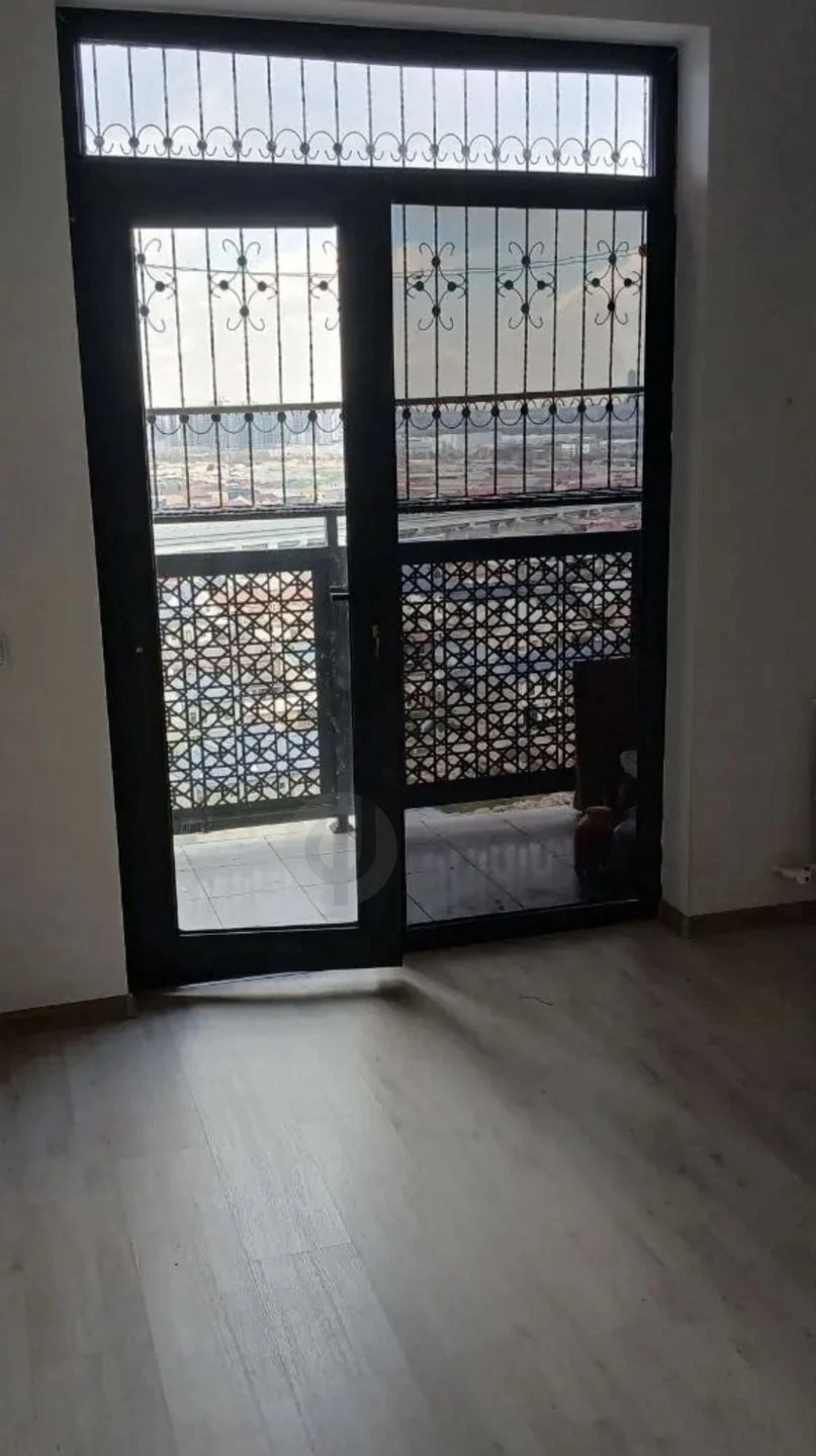 Image 6