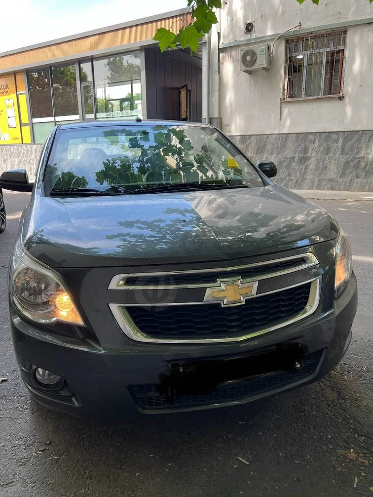 Chevrolet Cobalt, 2022 - Cover Photo
