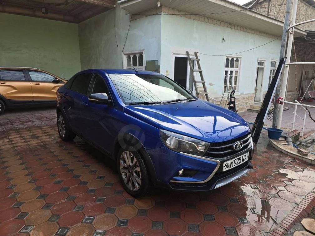 Lada Vesta, 2021 - Cover Photo