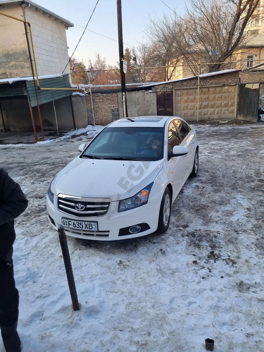 Chevrolet Cruz 2009 yil - Cover Photo