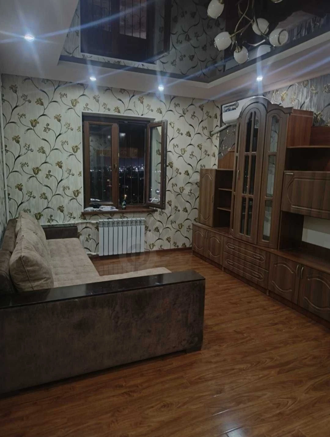 Продаю квартиру Яшнабадский р-он Куйлюк 2-х ком 58м2. 8-этаж 9-этажка - Cover Photo