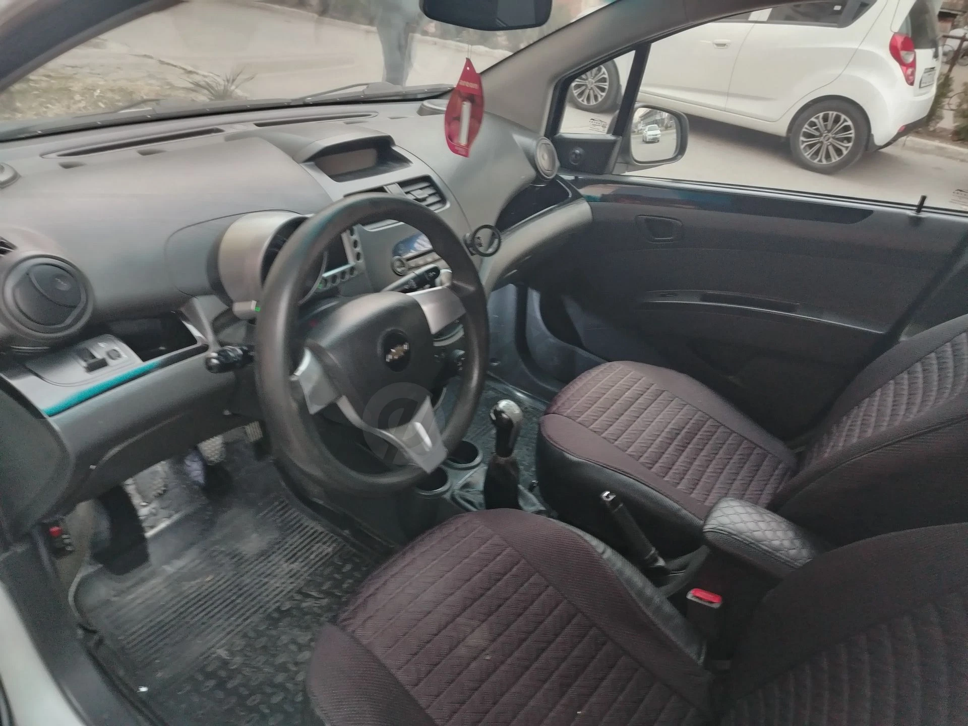 Image 4