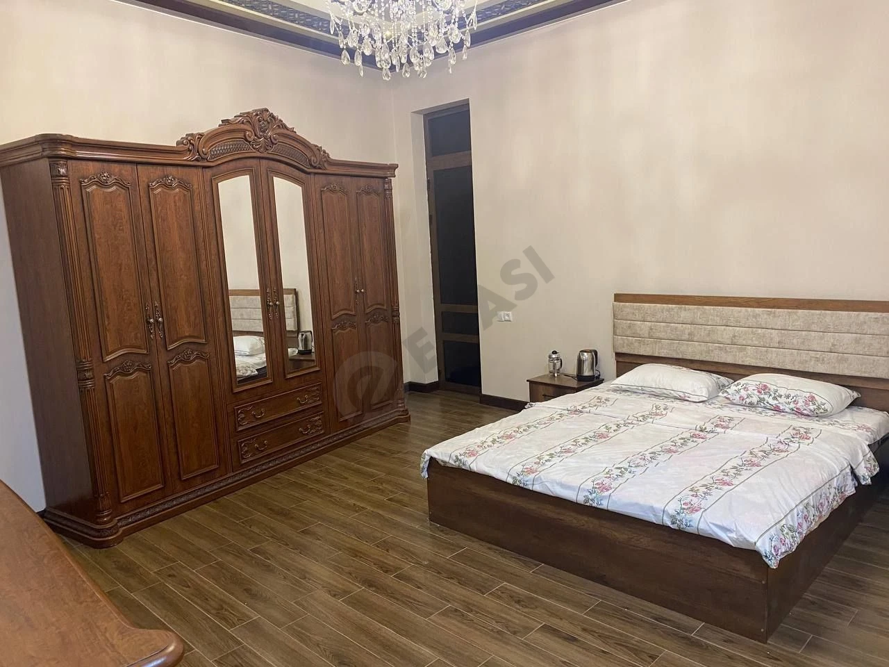 Bez zaks Mehmonxona Tolqin Town Hotel 24/7 Chilonzor - Cover Photo