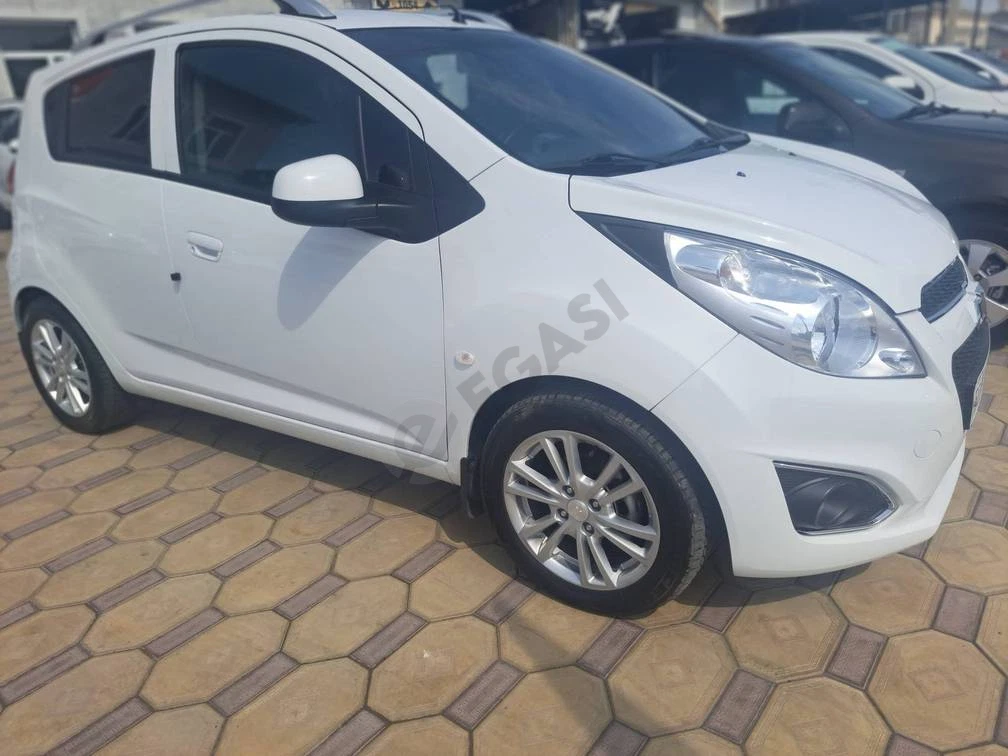 Chevrolet Spark, 2020 - Cover Photo