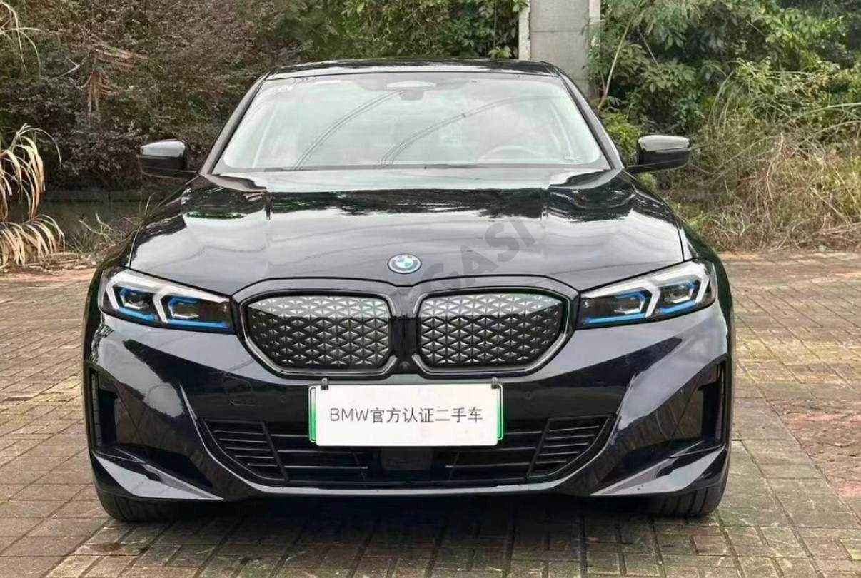 BMW I3 eDRIVE 40L Night sport Full version - Cover Photo