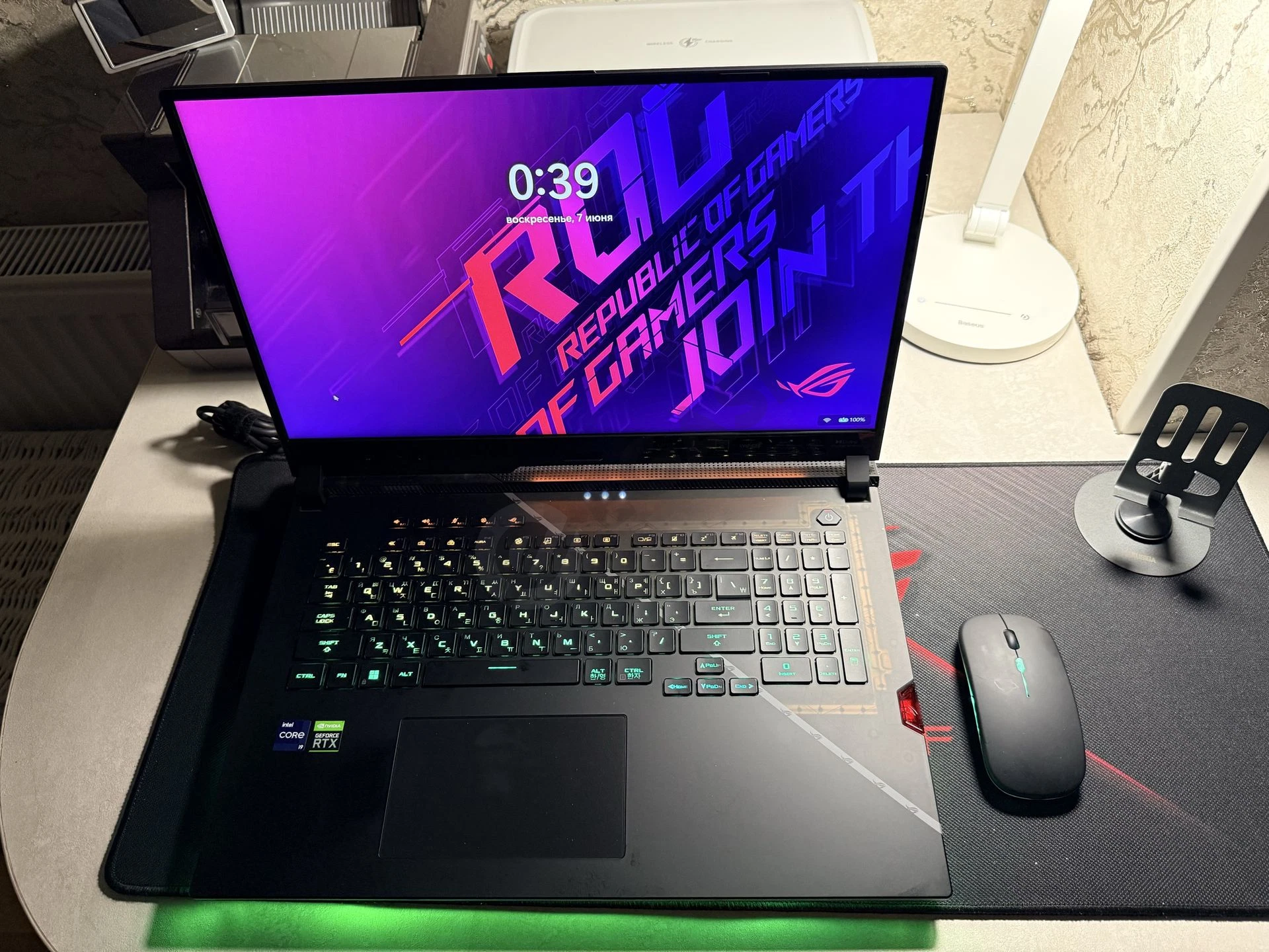 Advertisement - Cover Photo