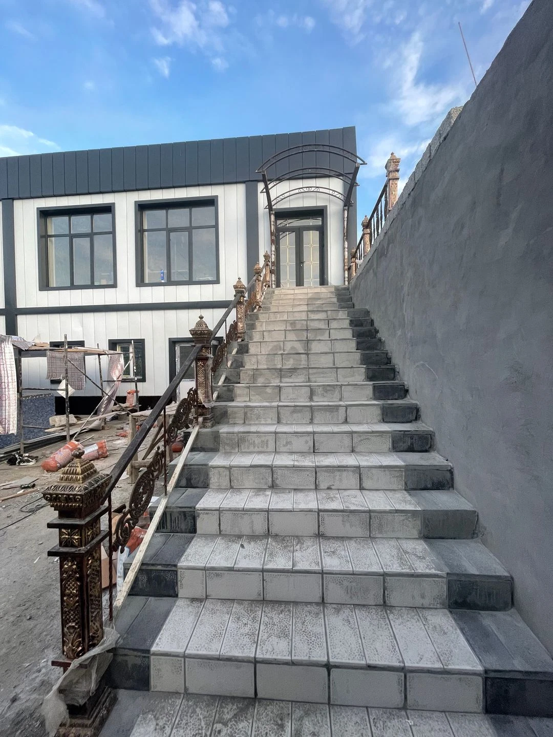 Image 12