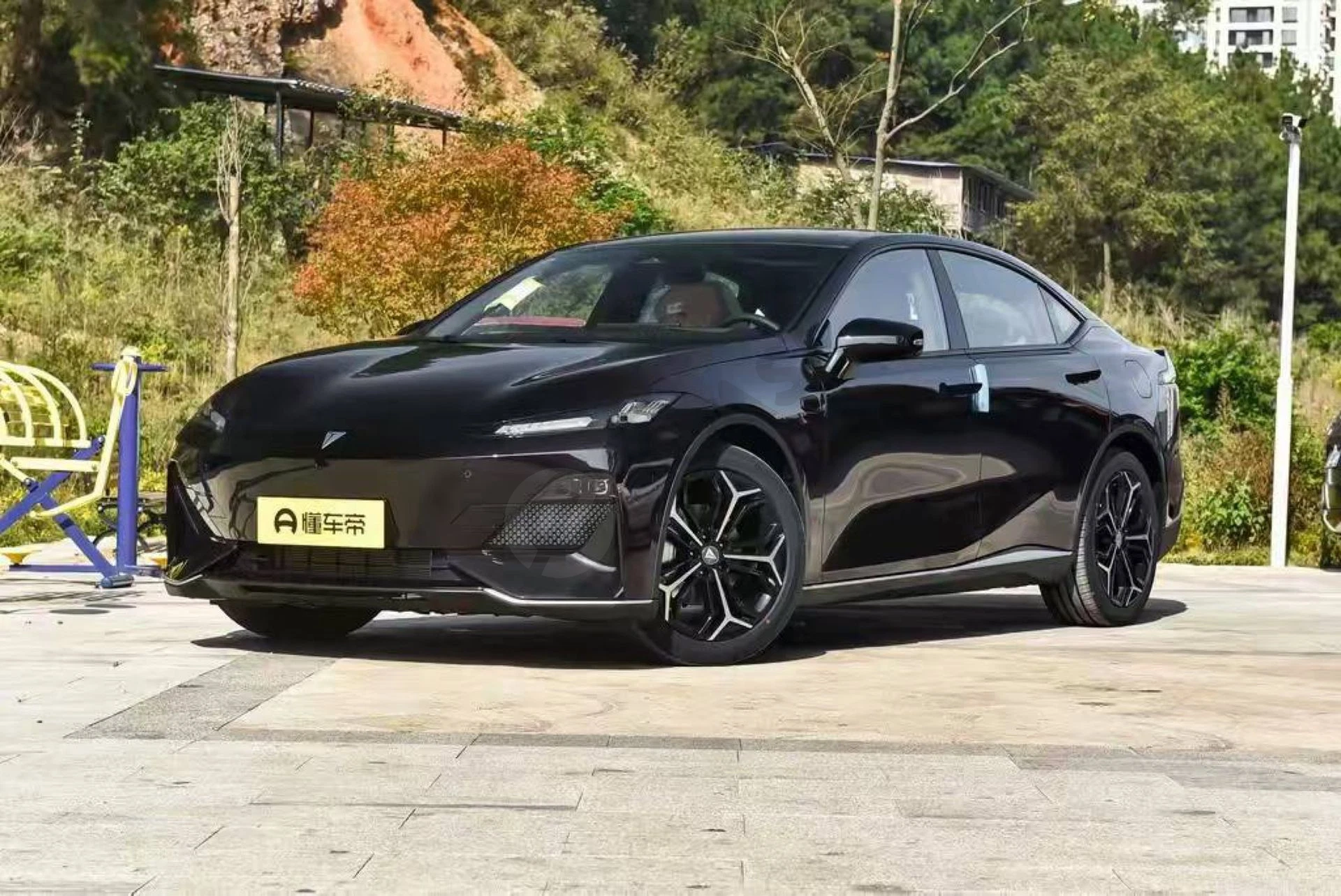 Deepal SL03 Sport версия фулл гибрид - Cover Photo