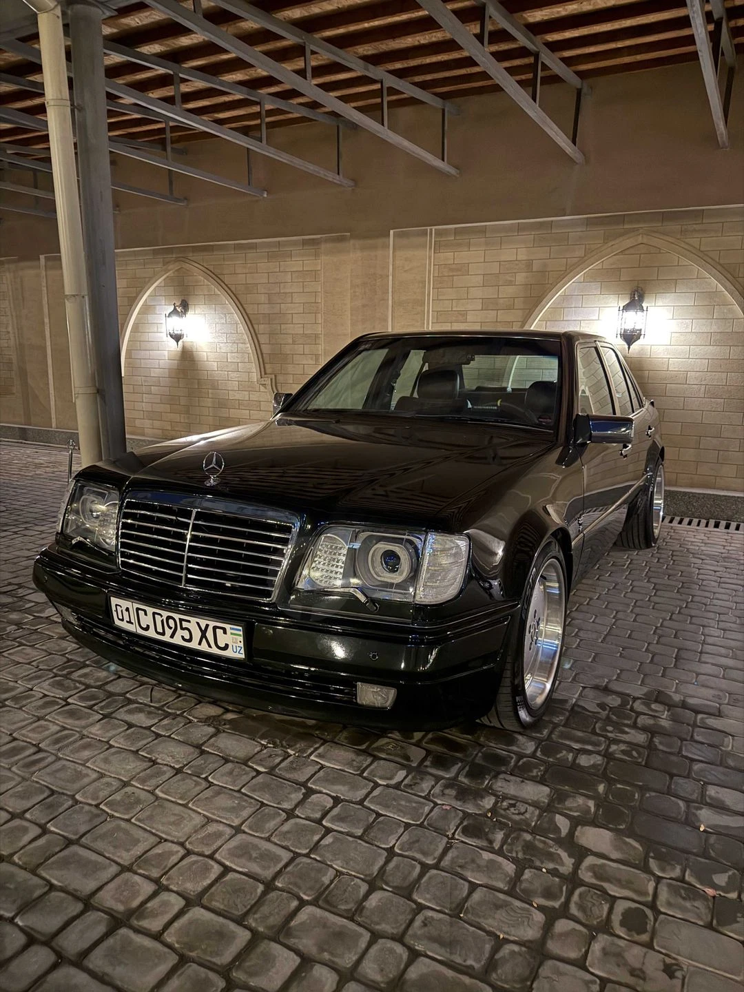 СРОЧНО! Mercedes-Benz W124 Volchok | Волчок (E320) - Cover Photo