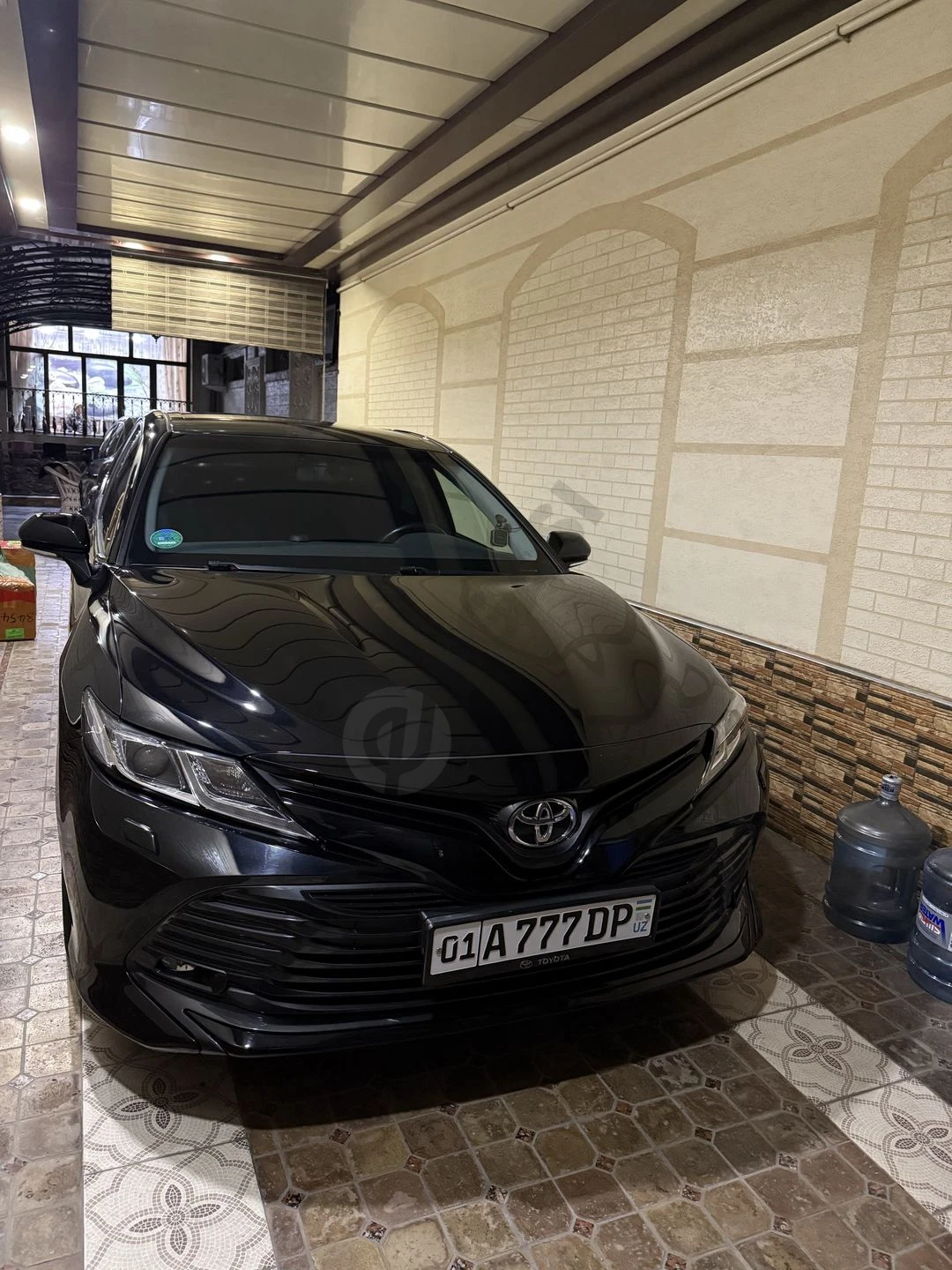 Toyota Camry 70 benzin - Cover Photo