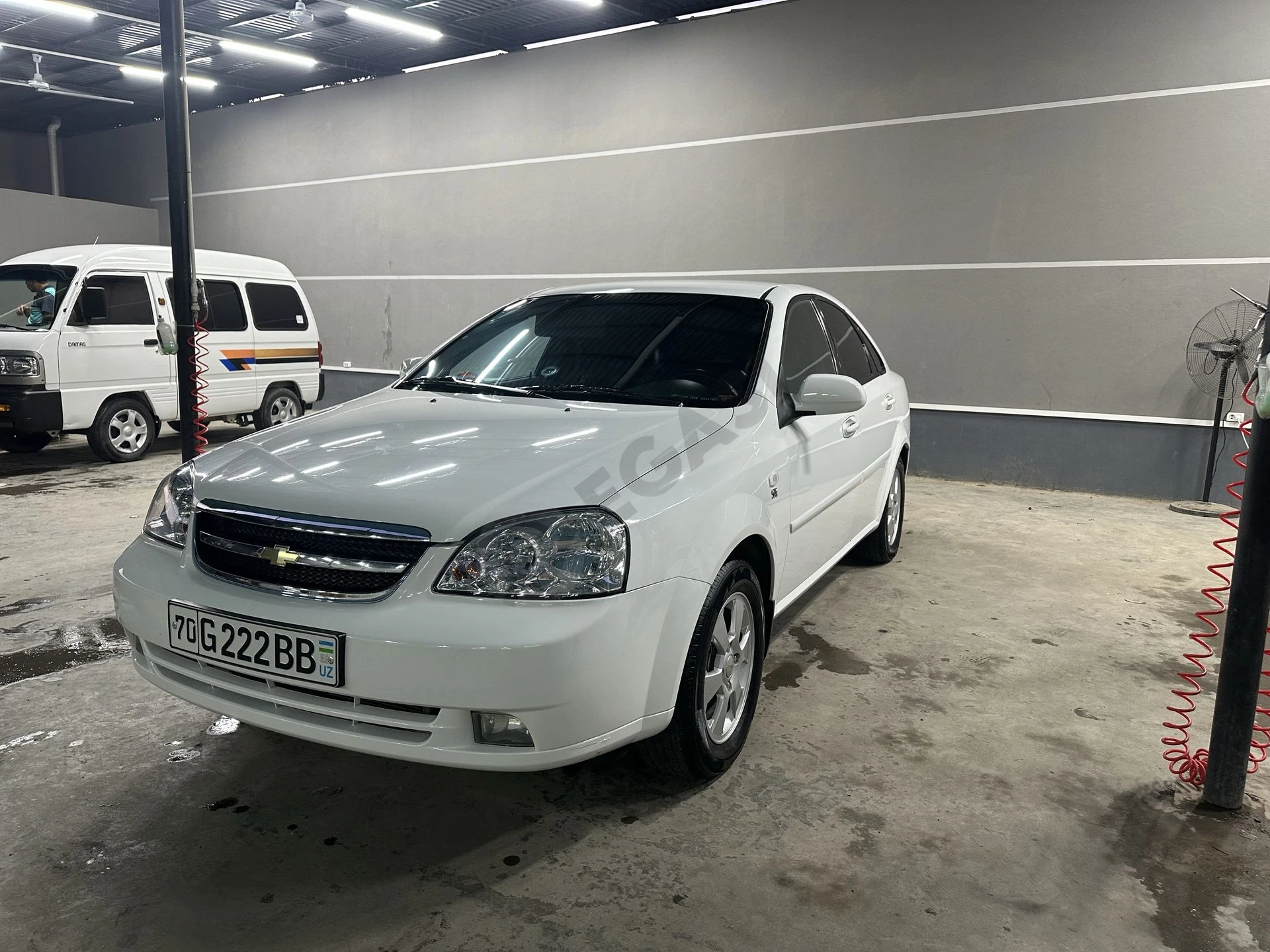 Lacetti 1,8 holati ideal 46,000 km - Cover Photo