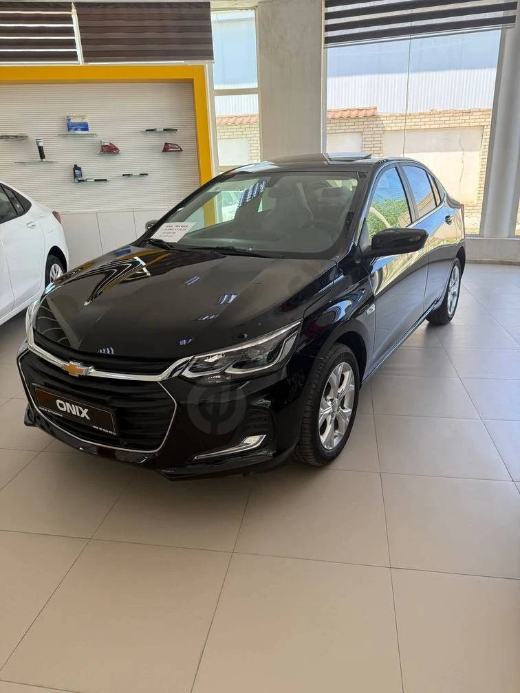 Chevrolet Onix, 2026 - Cover Photo