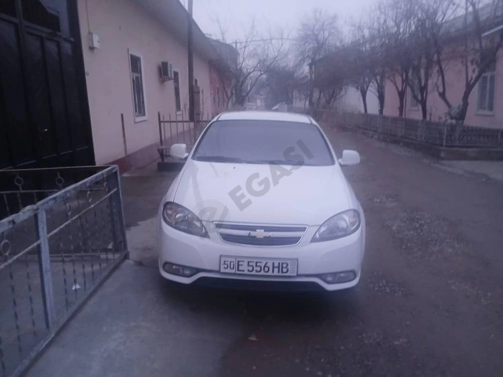 Chevrolet Lacetti, 2016 - Cover Photo