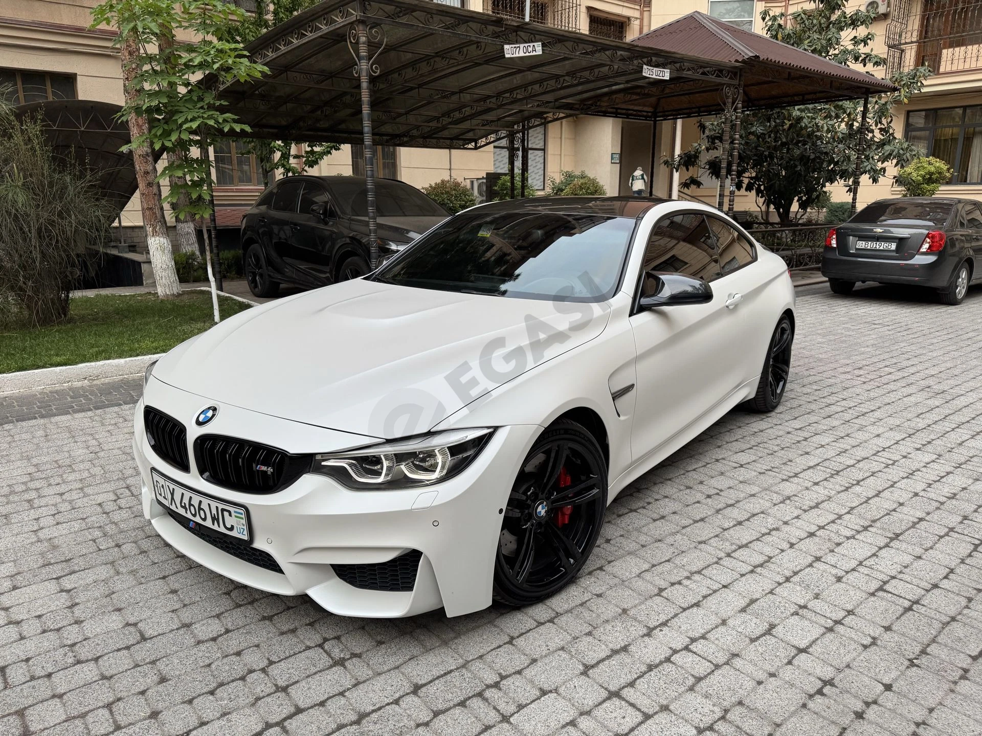 Bmw m4 2017 f82 - Cover Photo