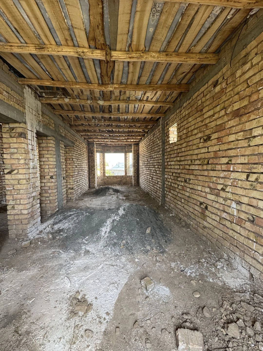 Image 7