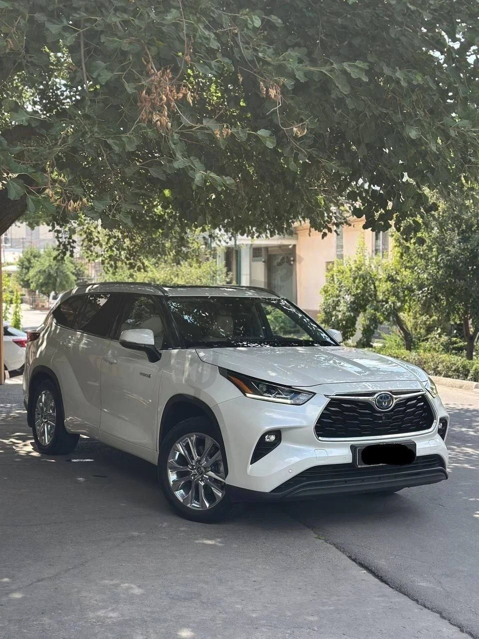 Toyota Highlander - Cover Photo