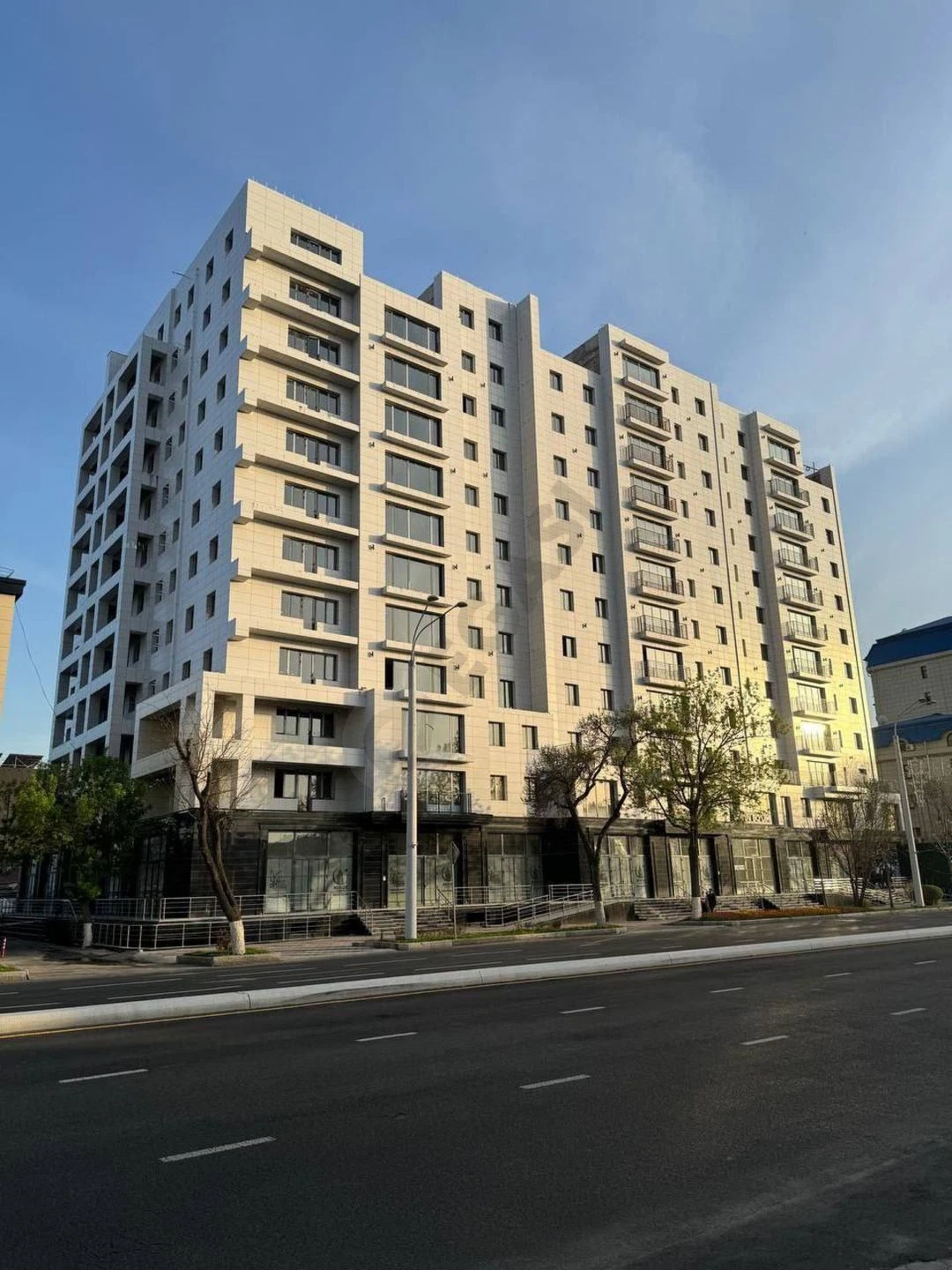 Нукусская Новостройка Nukus Avenue 3 комнаты 5 этаж, 85м2+12м2 Балкон - Cover Photo